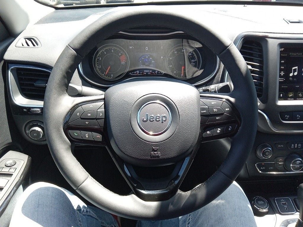 2023 Jeep Cherokee Altitude