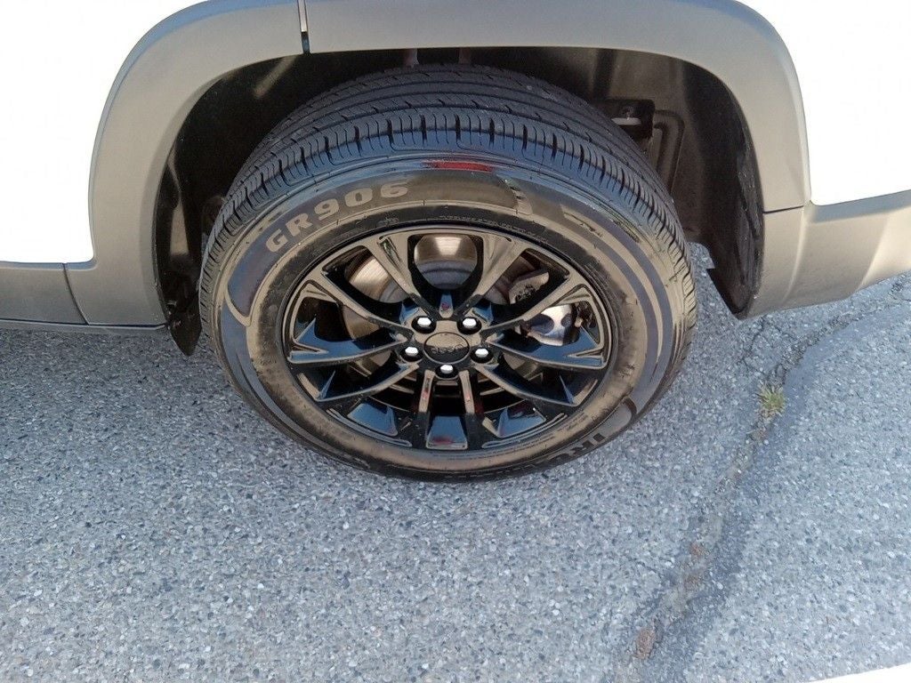 2023 Jeep Cherokee Altitude