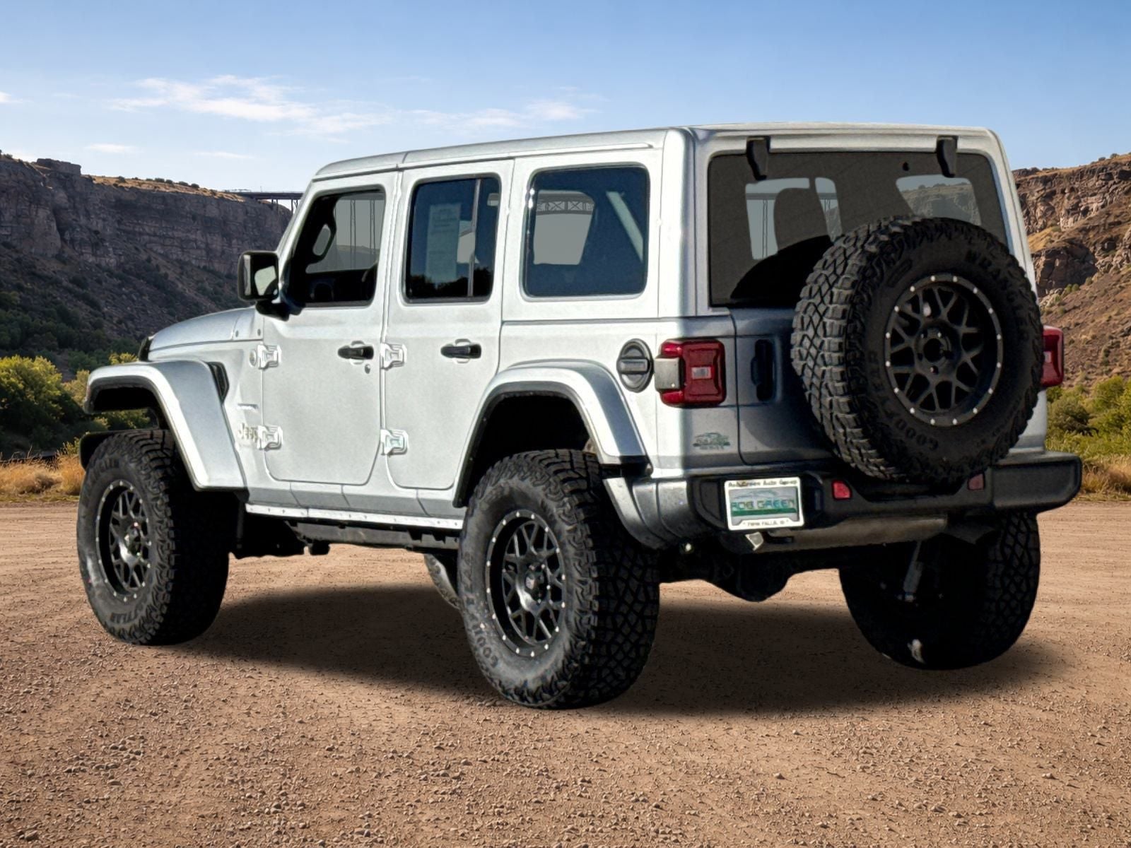 2024 Jeep Wrangler Sahara