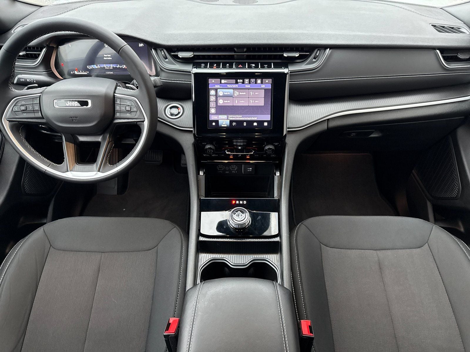 2024 Jeep Grand Cherokee L Laredo