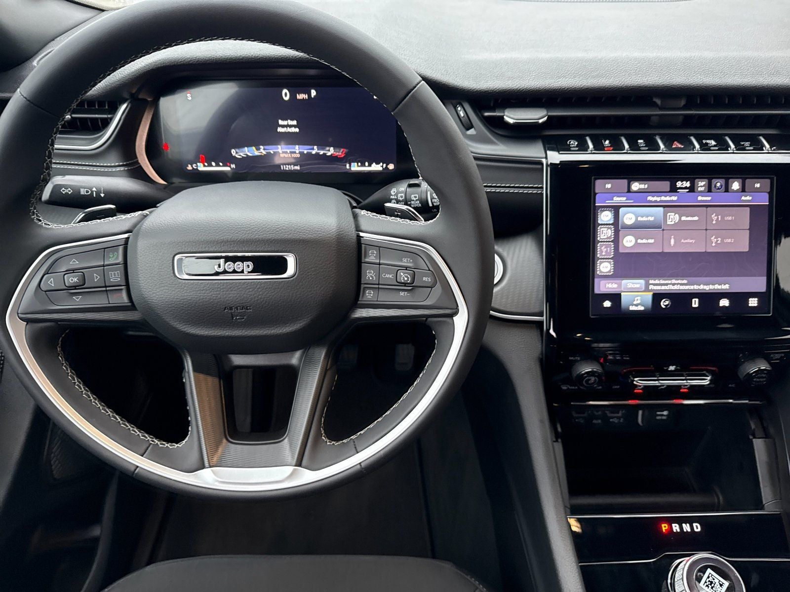 2024 Jeep Grand Cherokee L Laredo