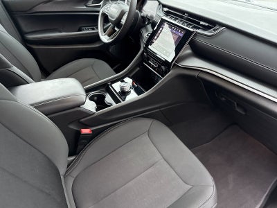 2024 Jeep Grand Cherokee L Laredo