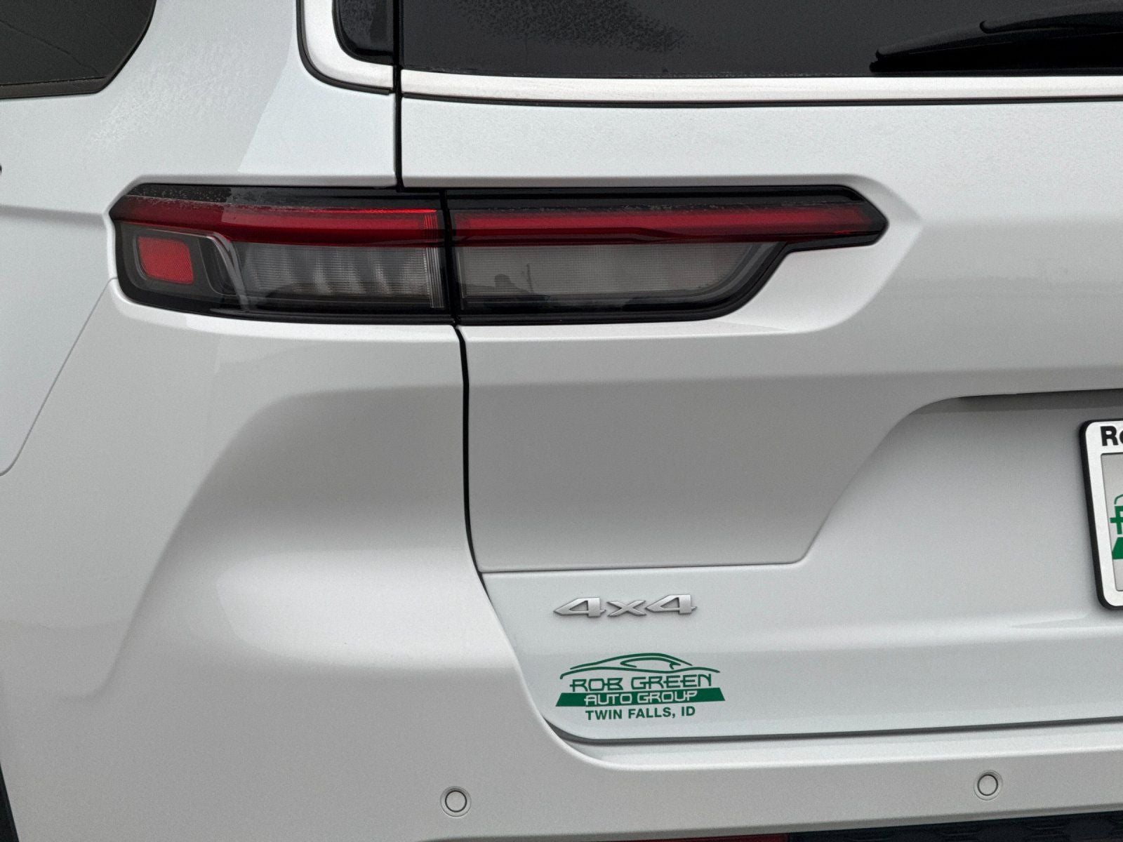 2024 Jeep Grand Cherokee L Laredo