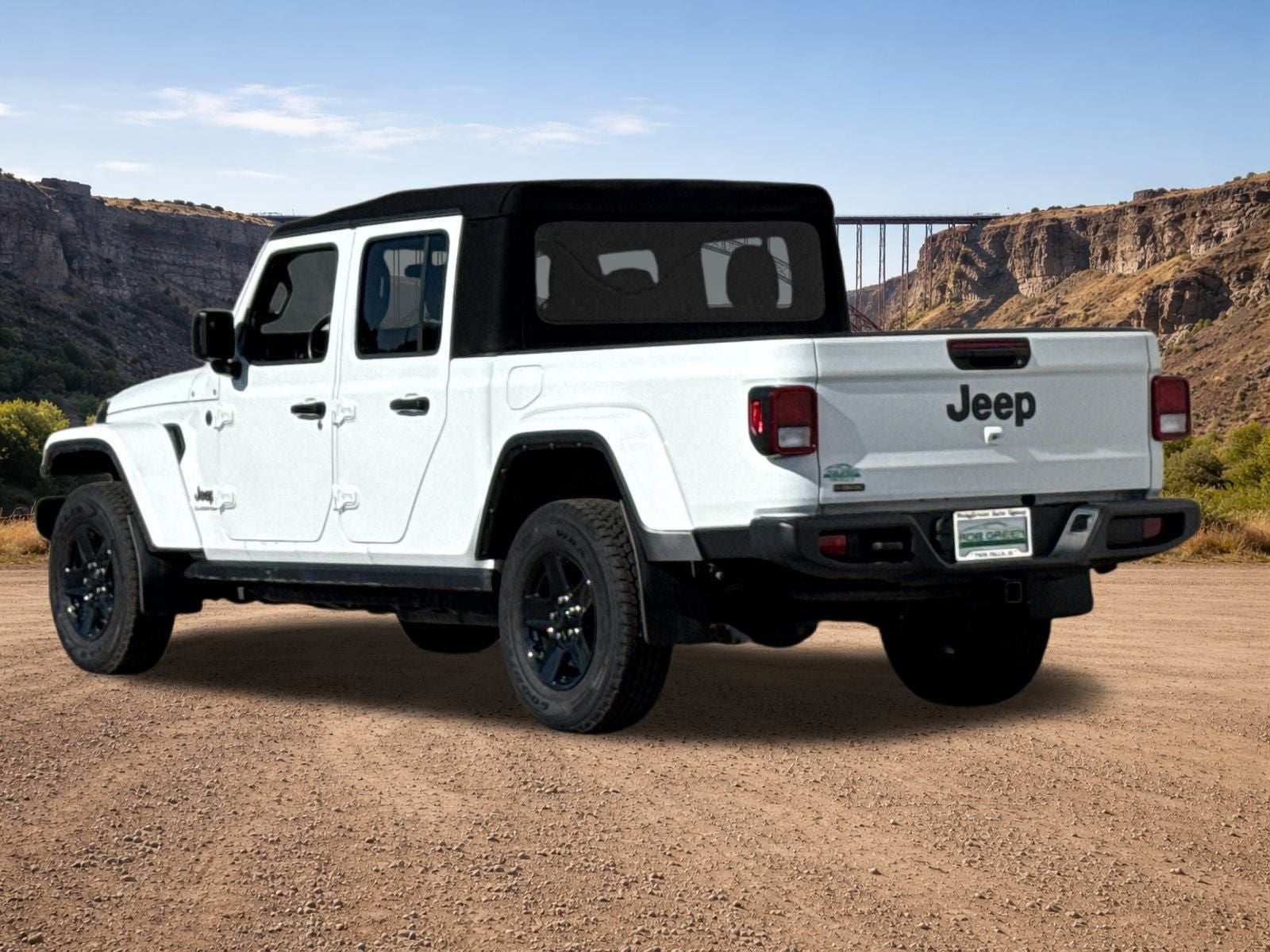 2022 Jeep Gladiator Sport