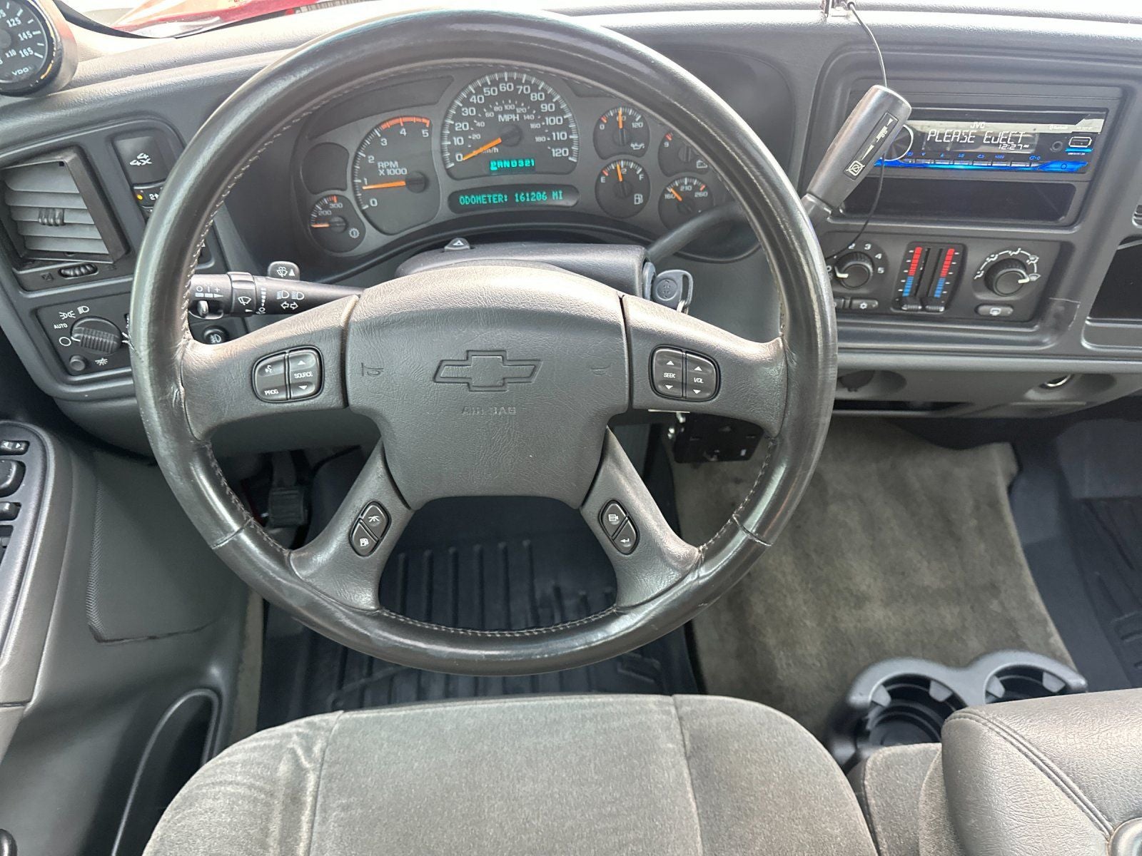 2004 Chevrolet Silverado 2500HD LS