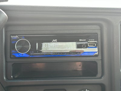 2004 Chevrolet Silverado 2500HD LS