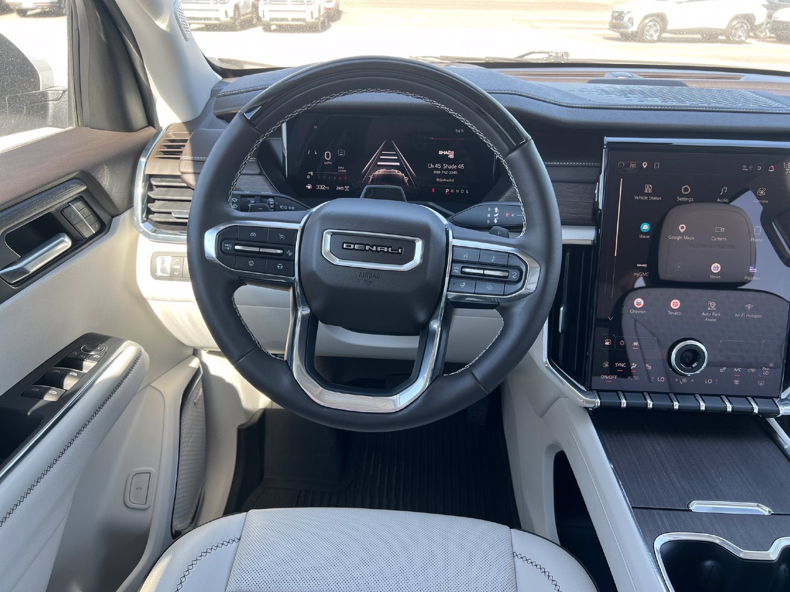 2024 GMC Acadia Denali