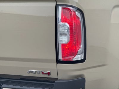 2022 GMC Canyon AT4 w/Leather