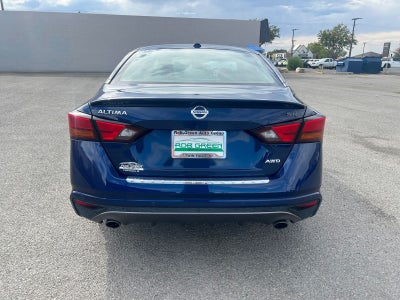 2022 Nissan Altima 2.5 SR