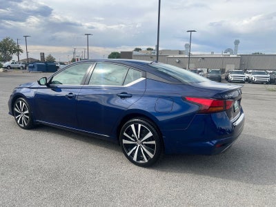 2022 Nissan Altima 2.5 SR