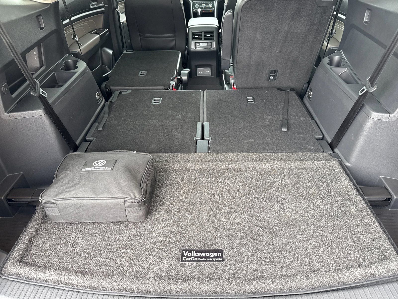 2022 Volkswagen Atlas 3.6L V6 SEL Premium R-Line