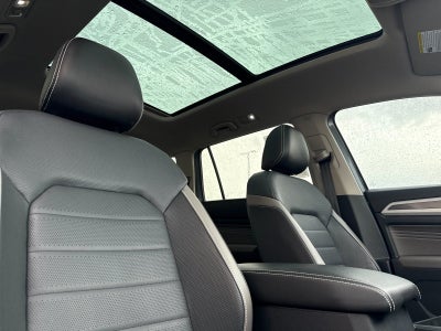 2022 Volkswagen Atlas 3.6L V6 SEL Premium R-Line