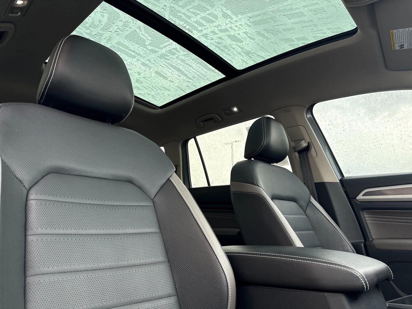 2022 Volkswagen Atlas 3.6L V6 SEL Premium R-Line