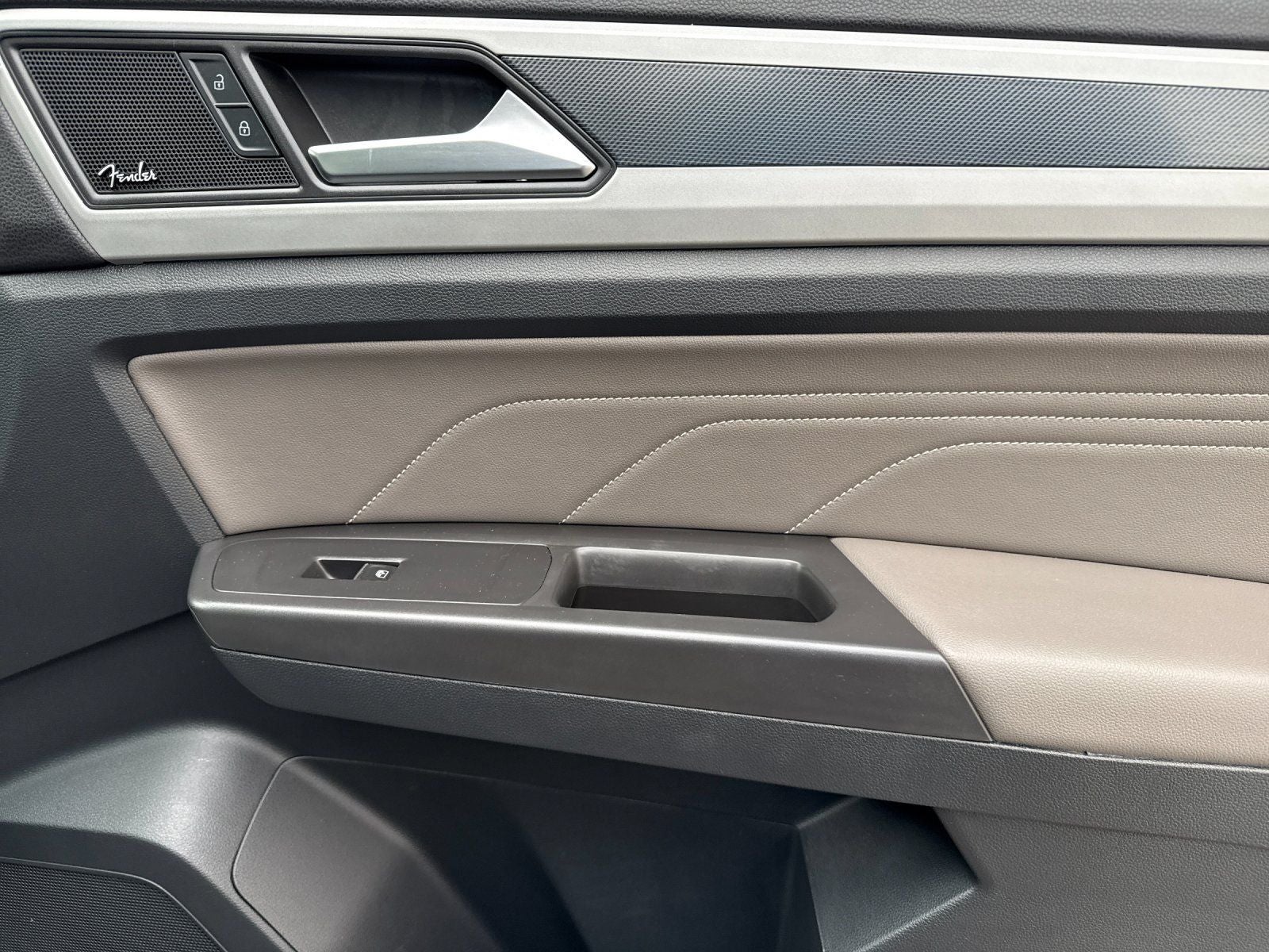 2022 Volkswagen Atlas 3.6L V6 SEL Premium R-Line