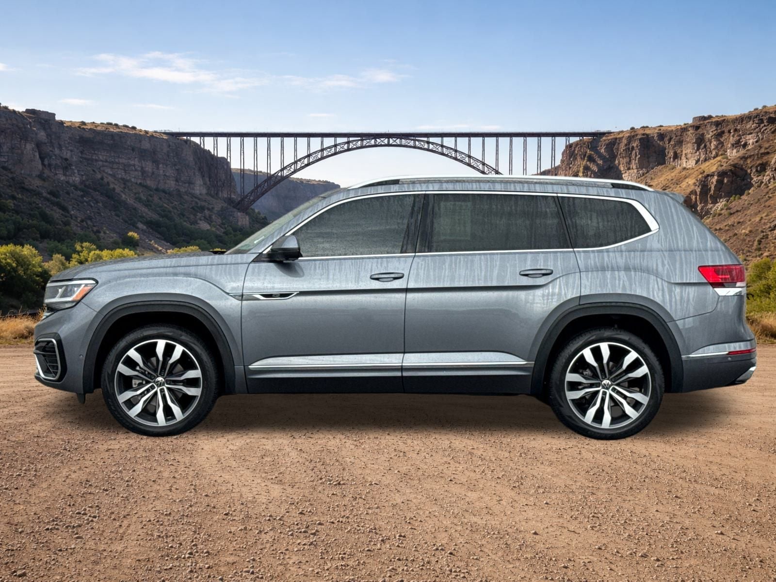 2022 Volkswagen Atlas 3.6L V6 SEL Premium R-Line