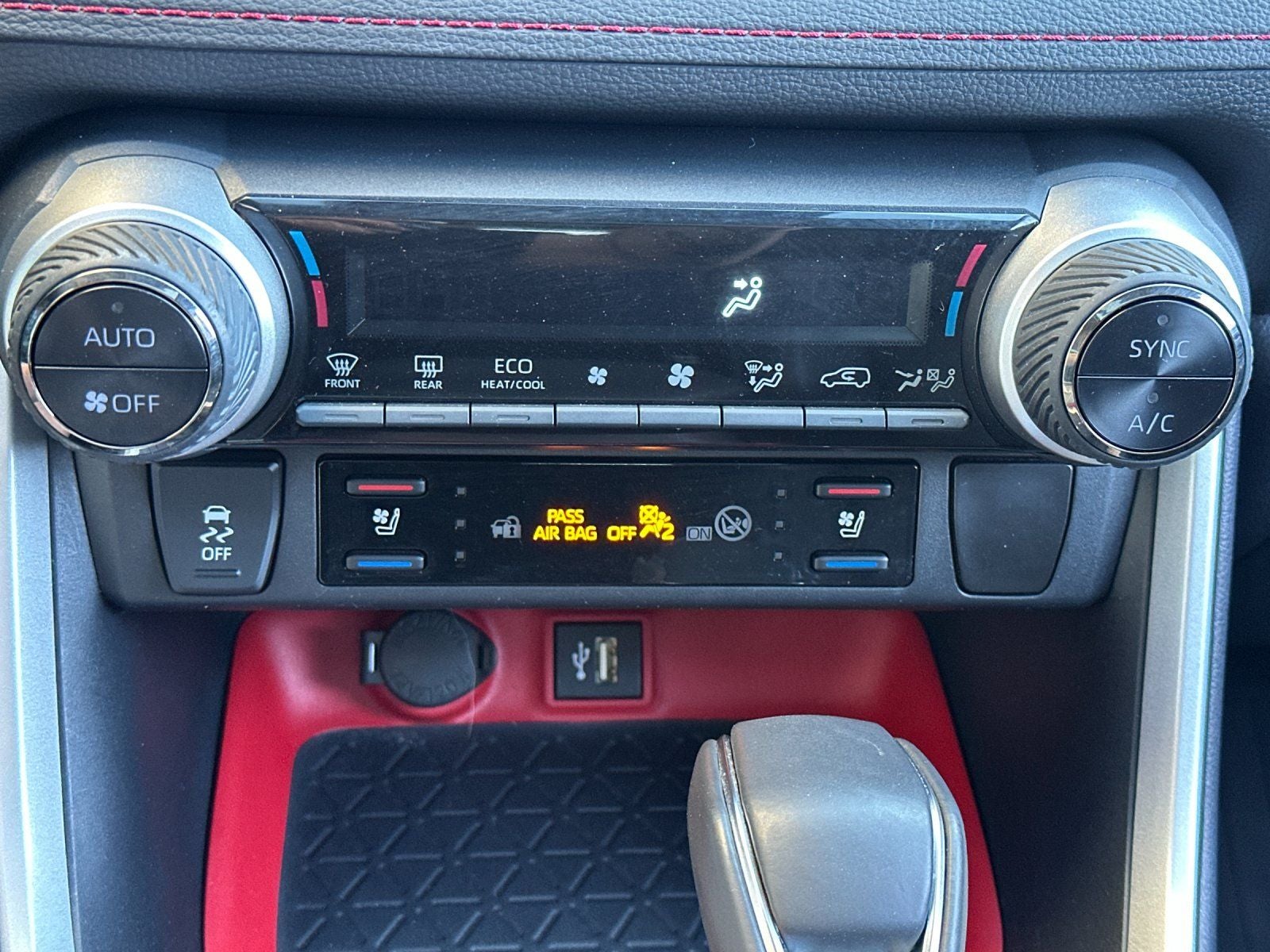 2024 Toyota RAV4 TRD Off Road