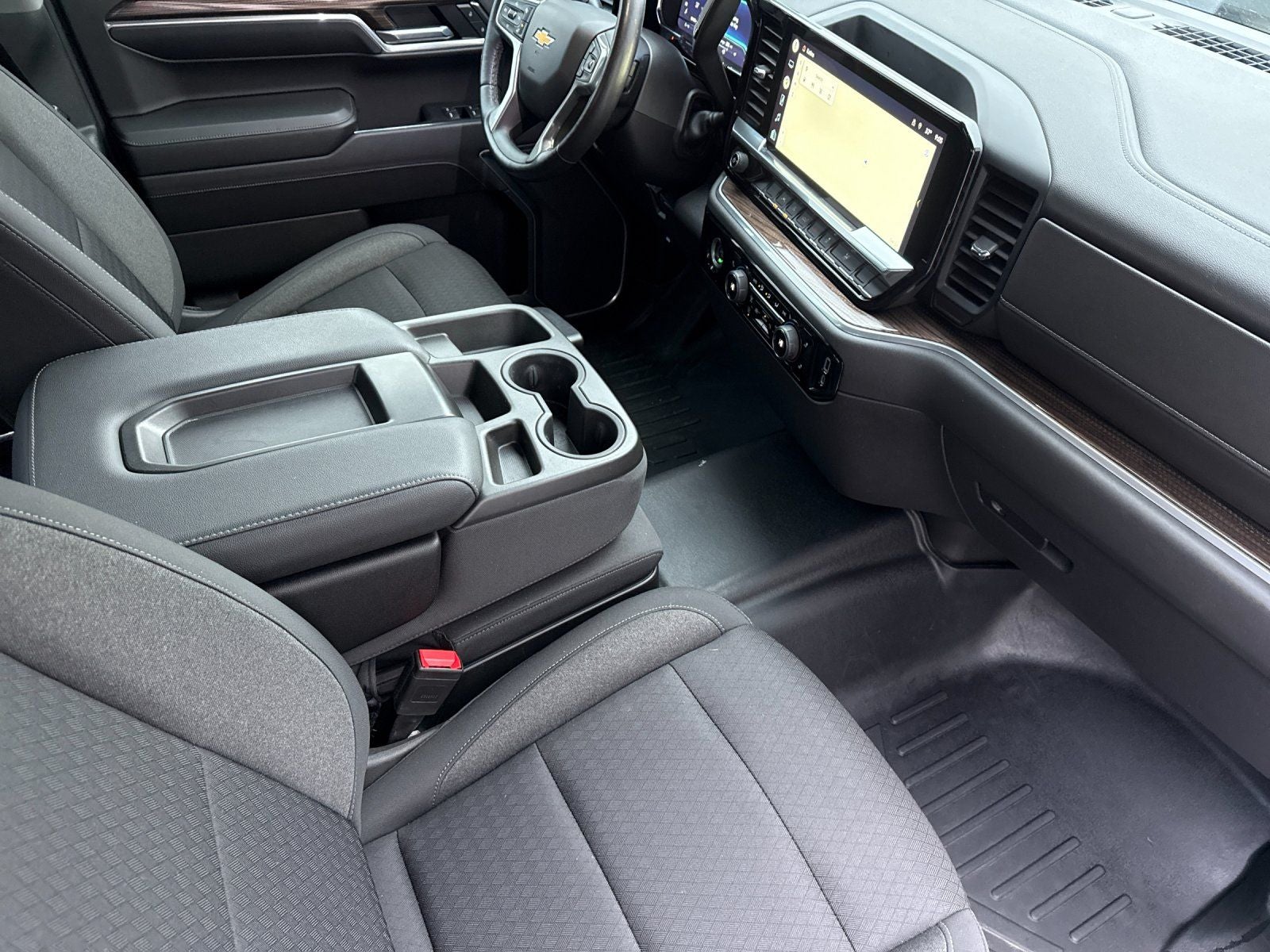 2022 Chevrolet Silverado 1500 LT LT1