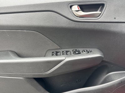 2022 Hyundai ACCENT SE