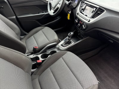 2022 Hyundai ACCENT SE