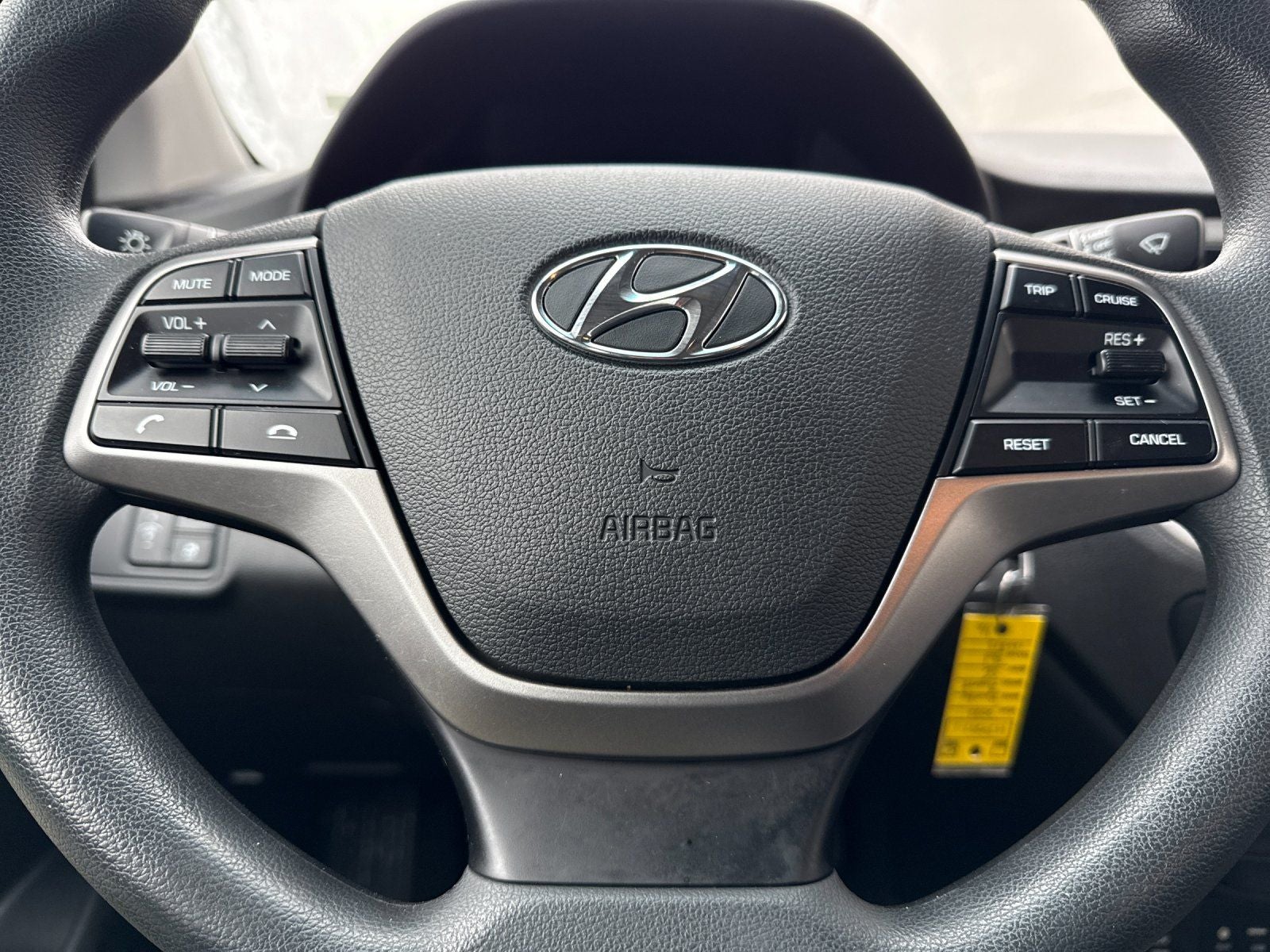 2022 Hyundai ACCENT SE