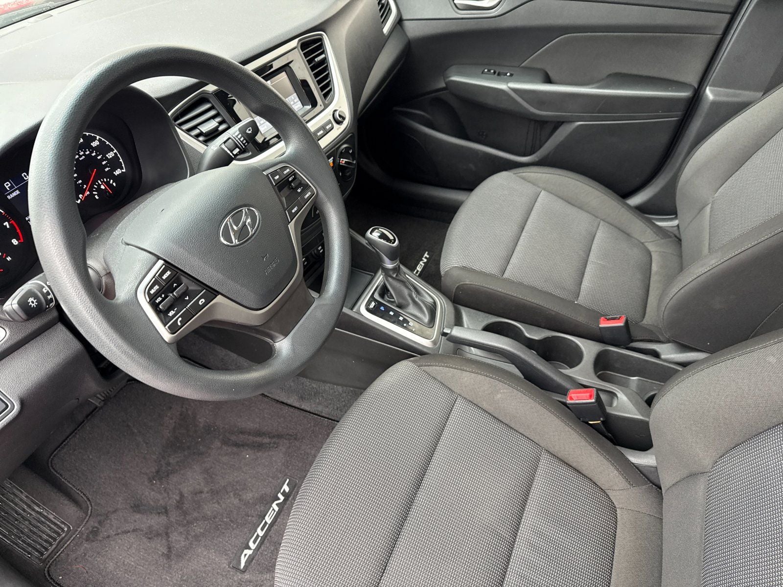 2022 Hyundai ACCENT SE