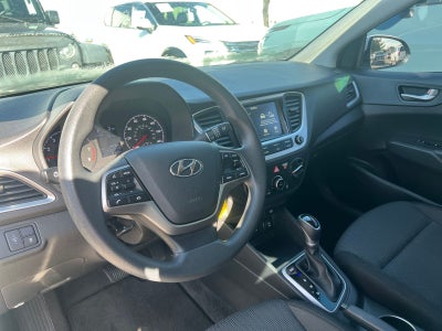 2022 Hyundai ACCENT SEL