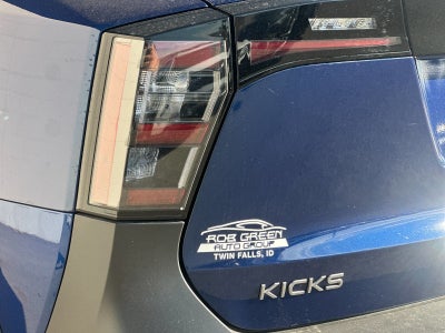 2025 Nissan Kicks SV
