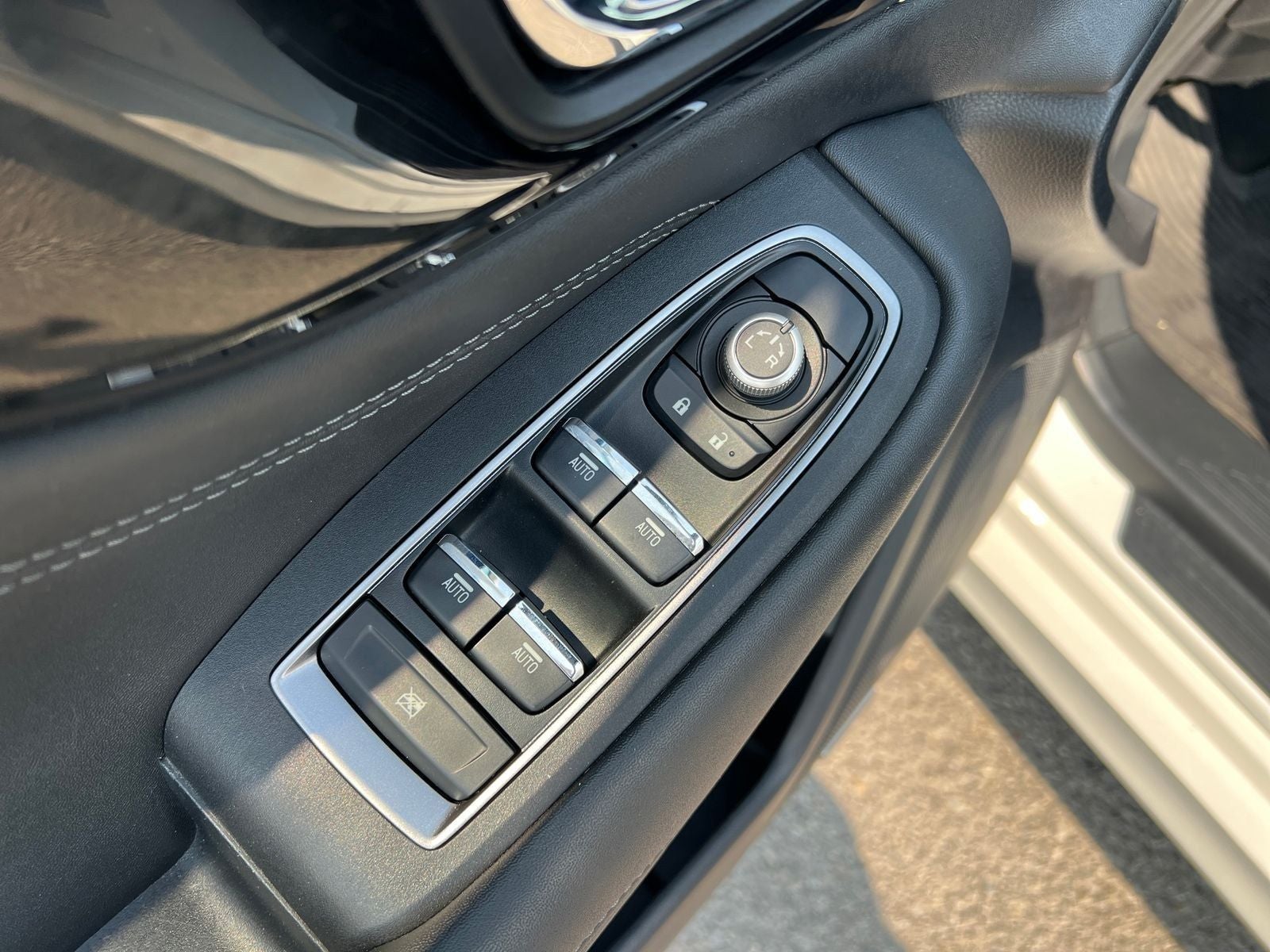 2022 Subaru Legacy Limited - Photo 11