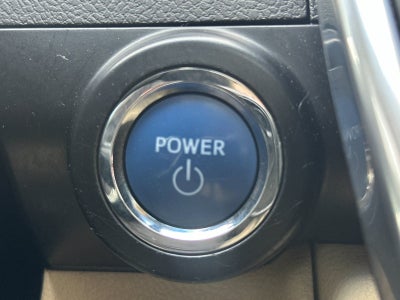 2016 Toyota Camry Hybrid XLE