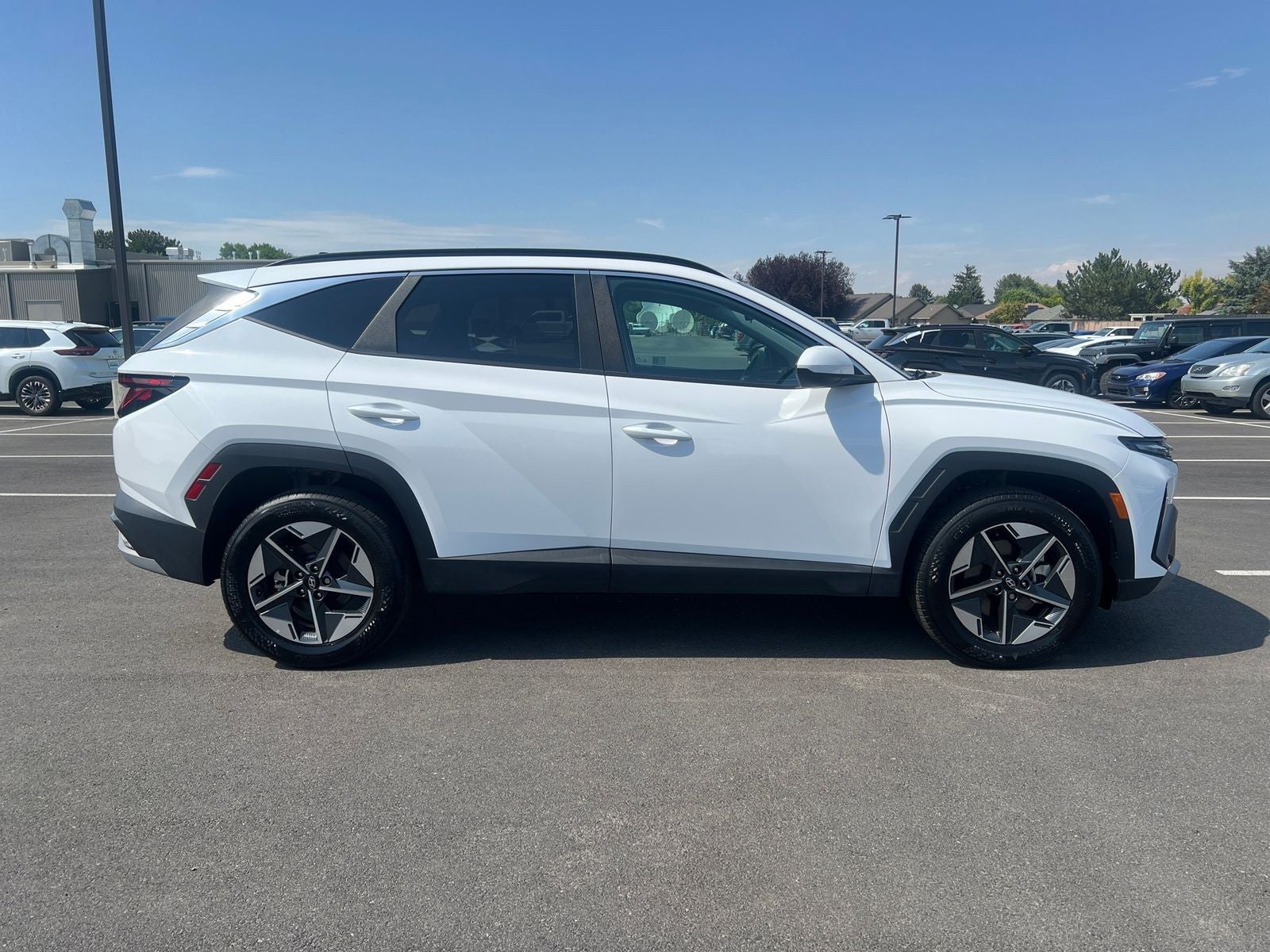 2025 Hyundai TUCSON SEL