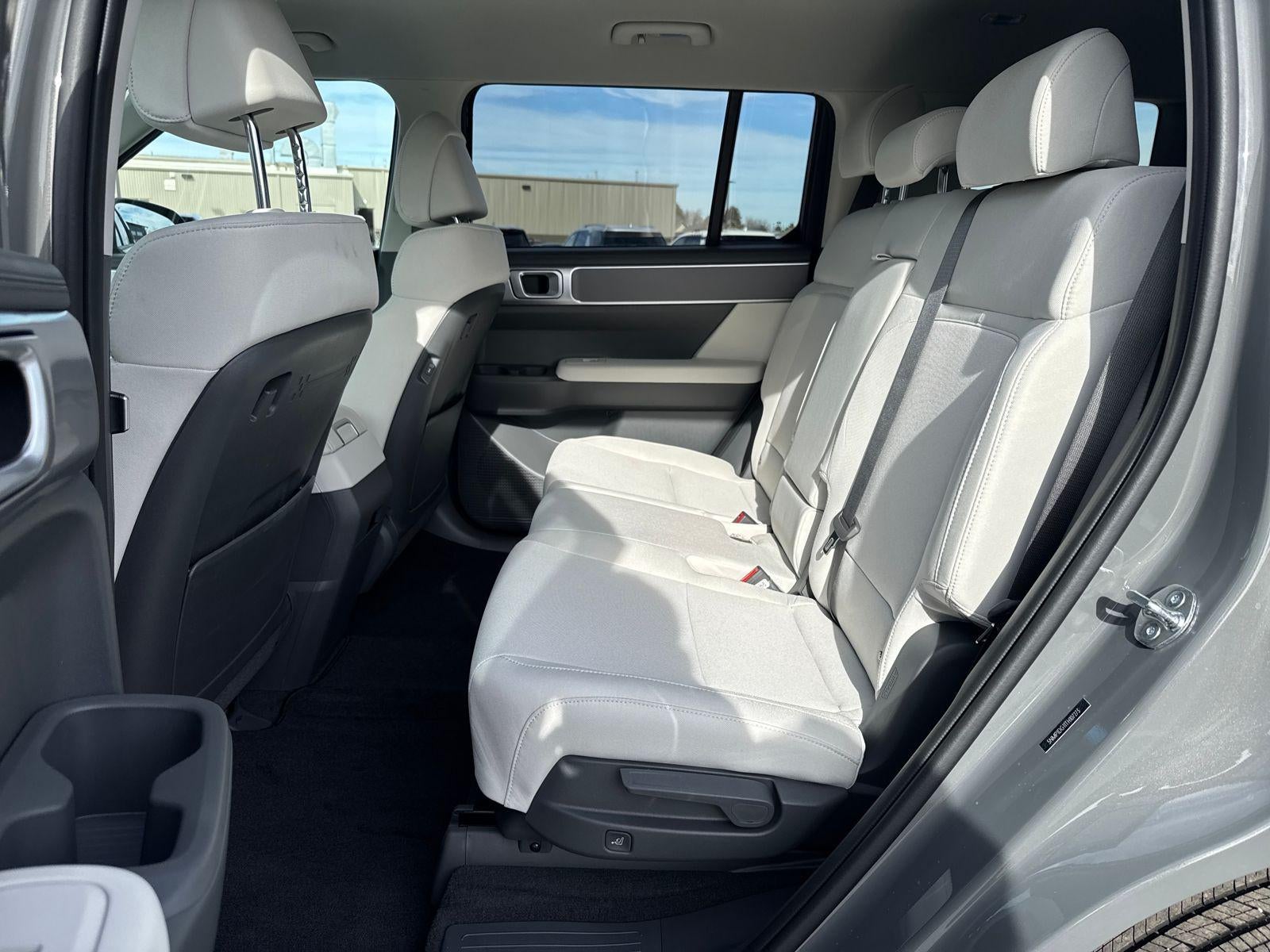 2026 Hyundai SANTA FE HYBRID SE