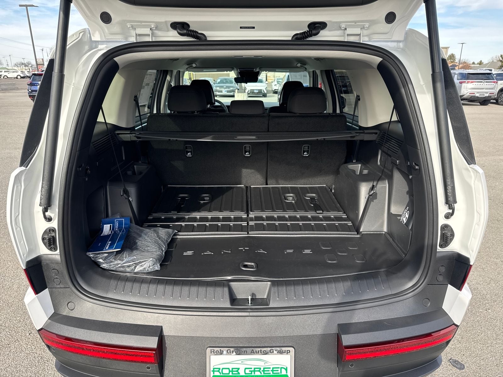 2026 Hyundai SANTA FE HYBRID SE