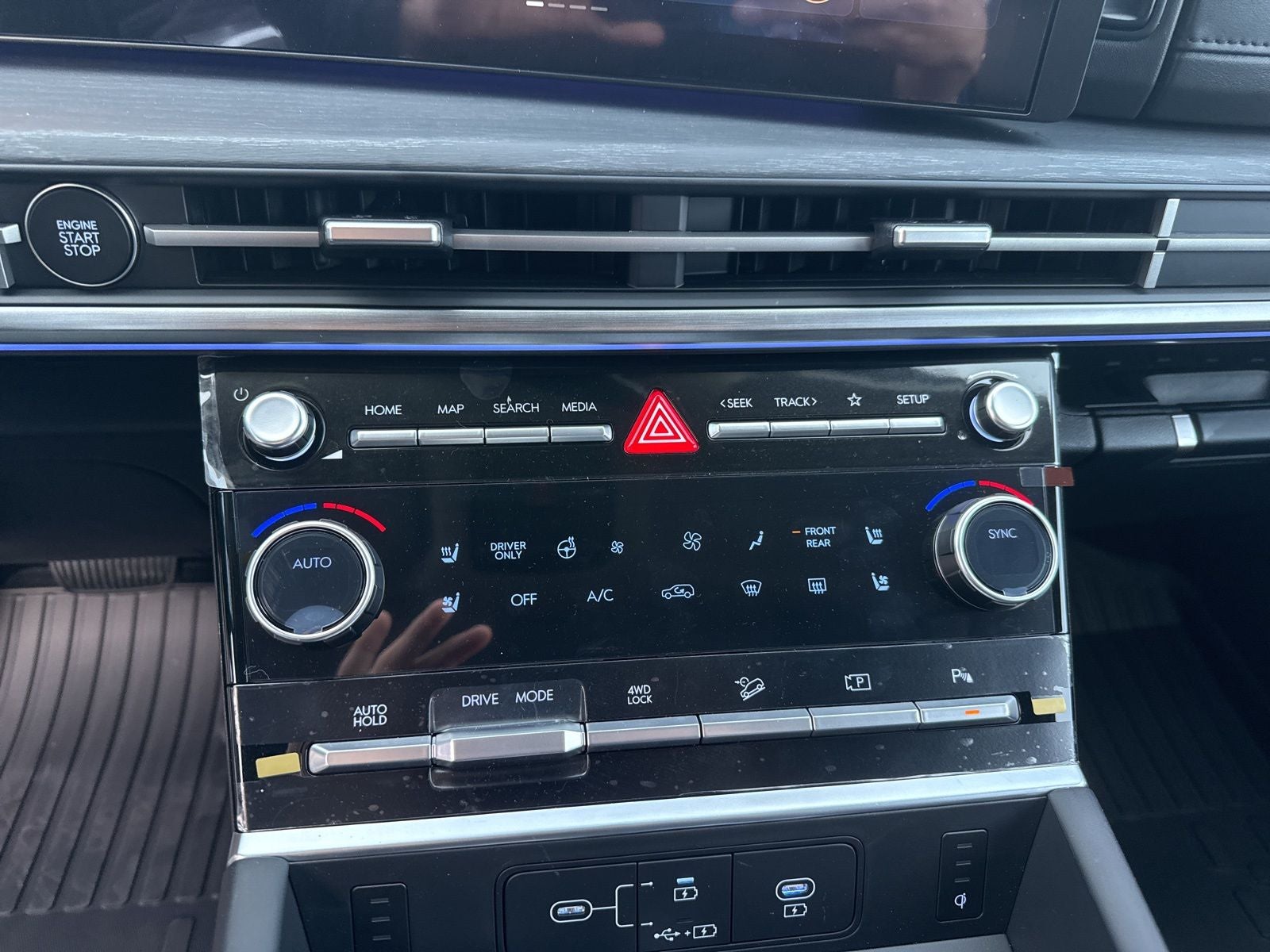 2026 Hyundai SANTA FE HYBRID Limited