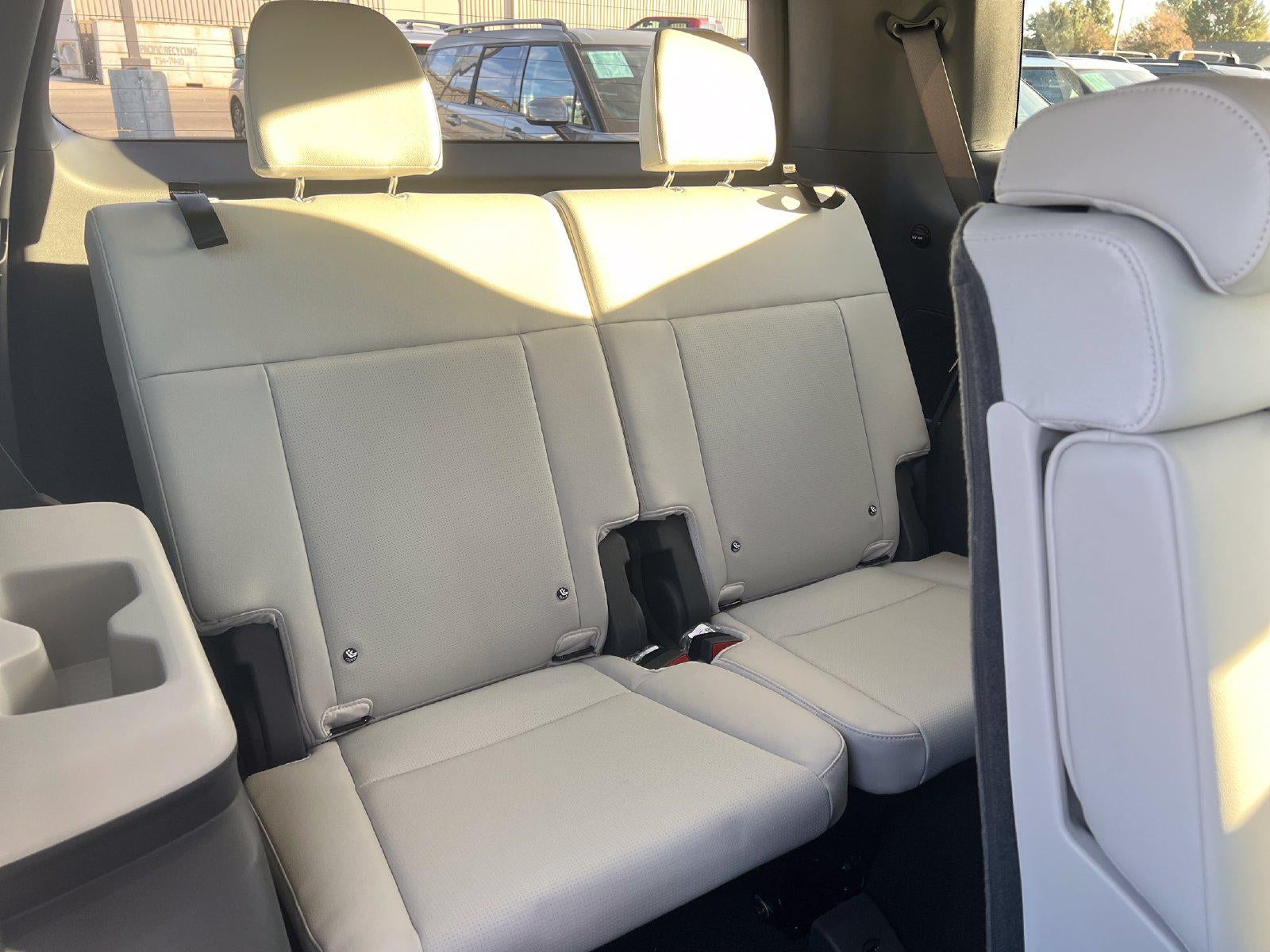 2027 Hyundai SANTA FE HYBRID Limited