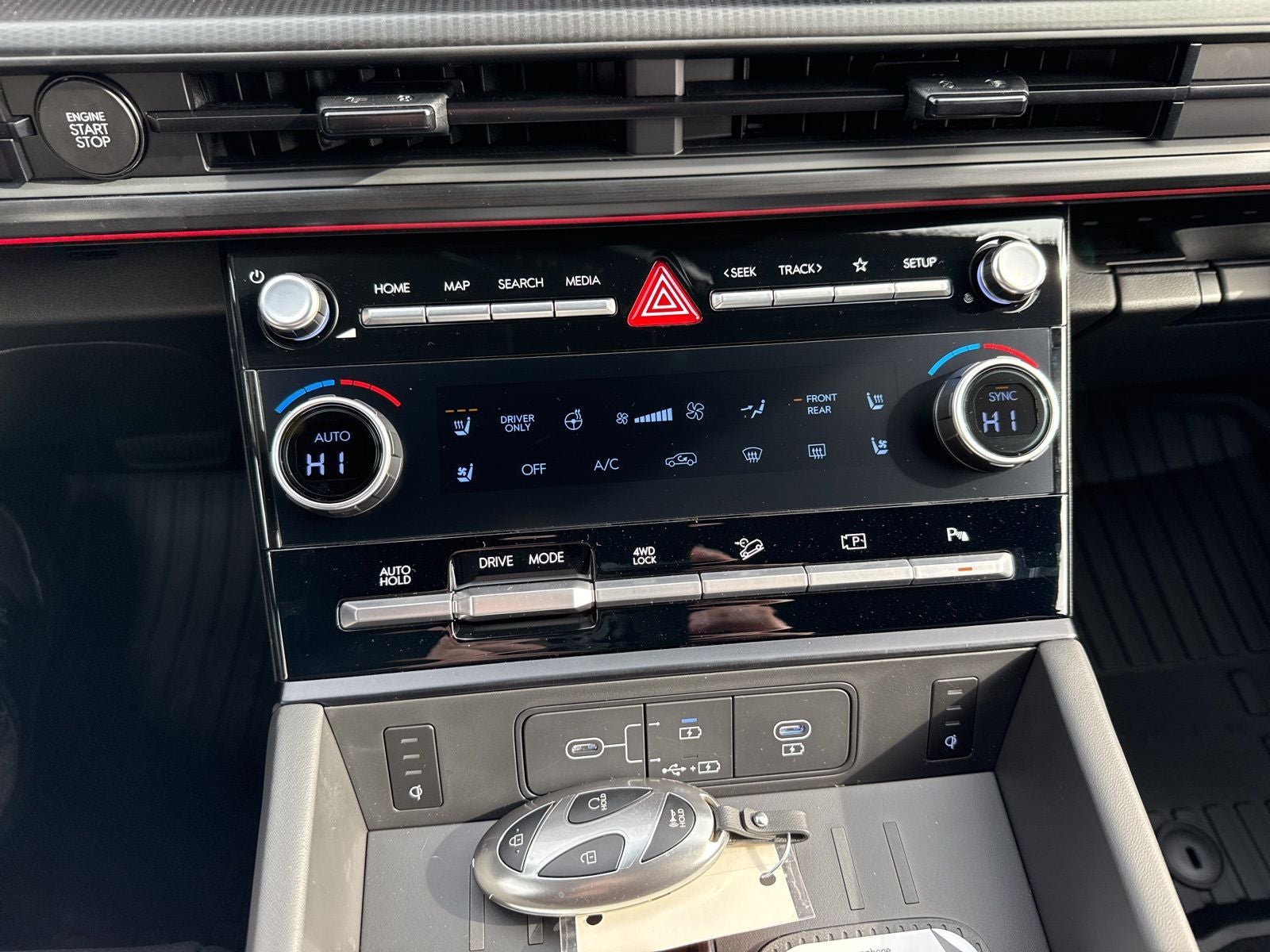 2026 Hyundai SANTA FE HYBRID Calligraphy