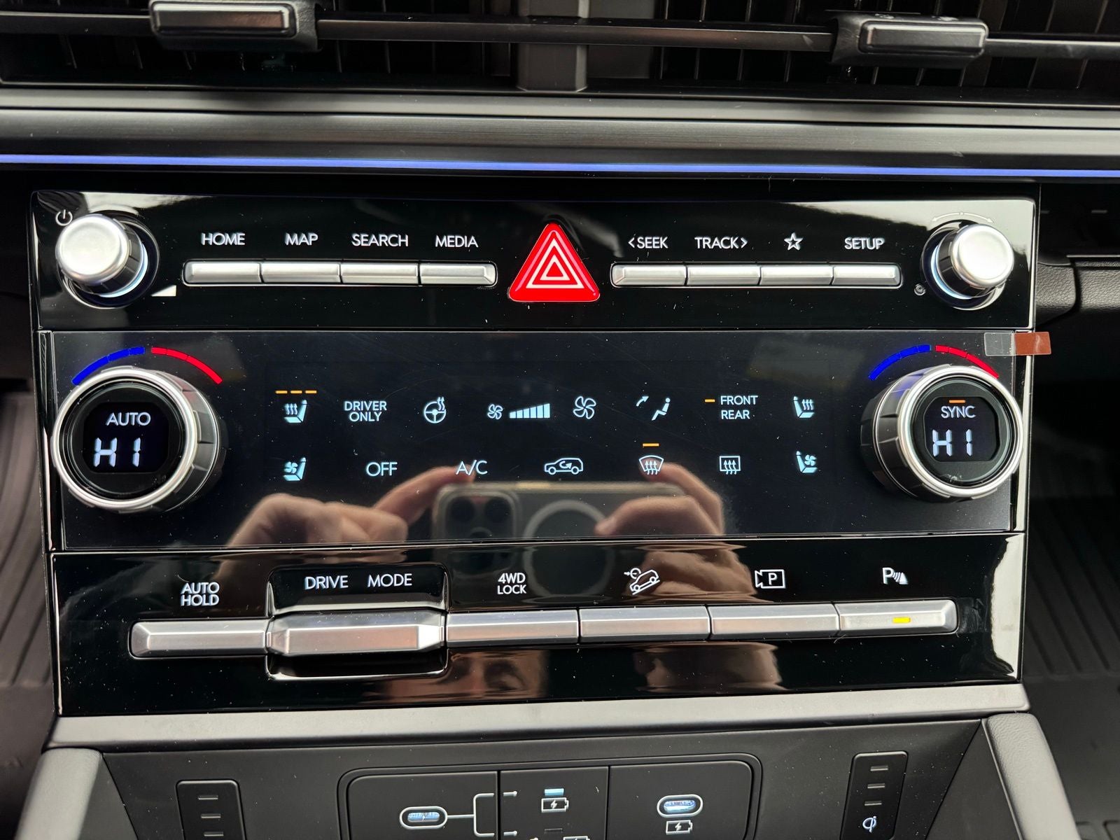 2026 Hyundai SANTA FE HYBRID Calligraphy