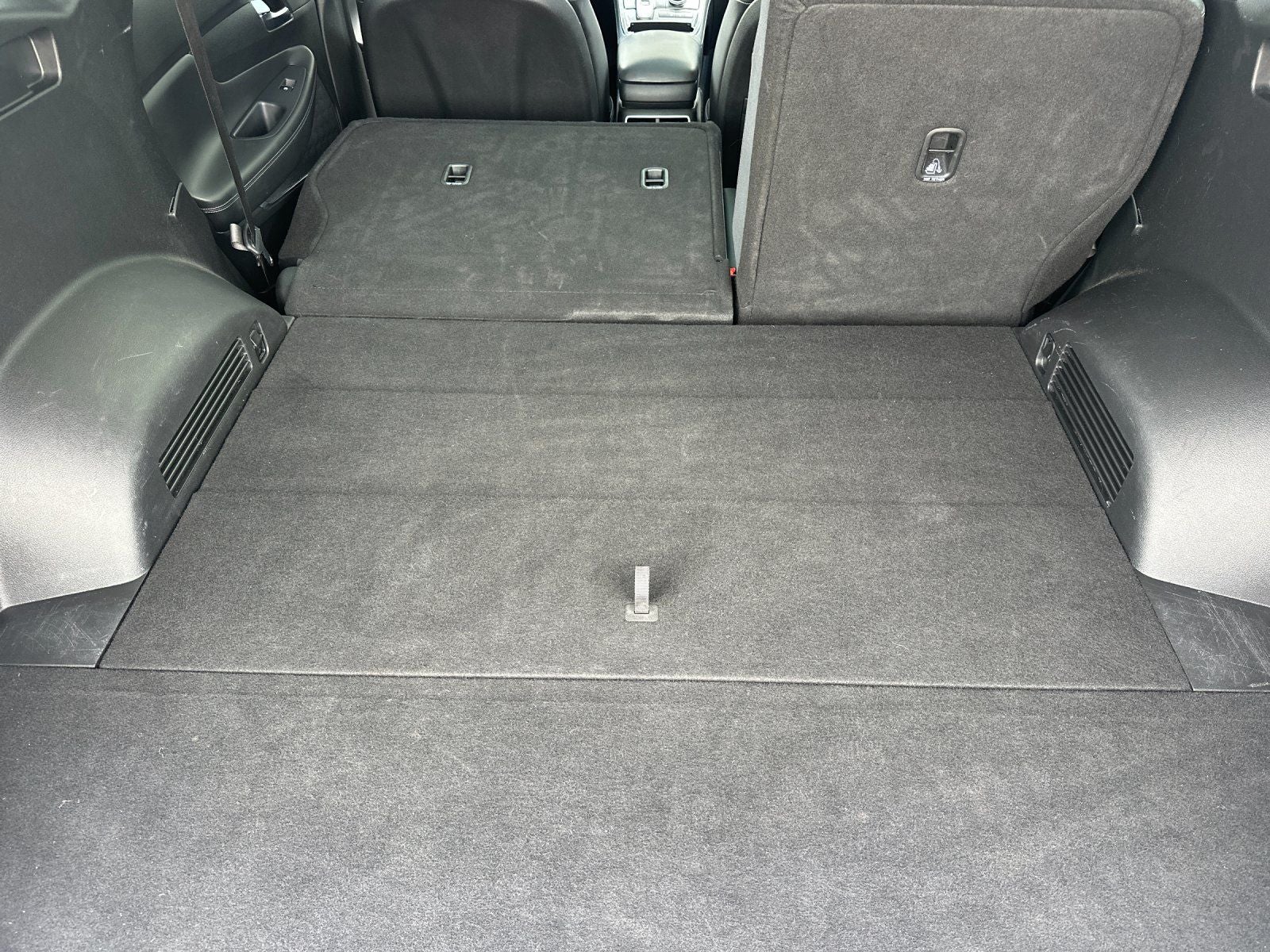 2023 Hyundai SANTA FE HYBRID SEL Premium