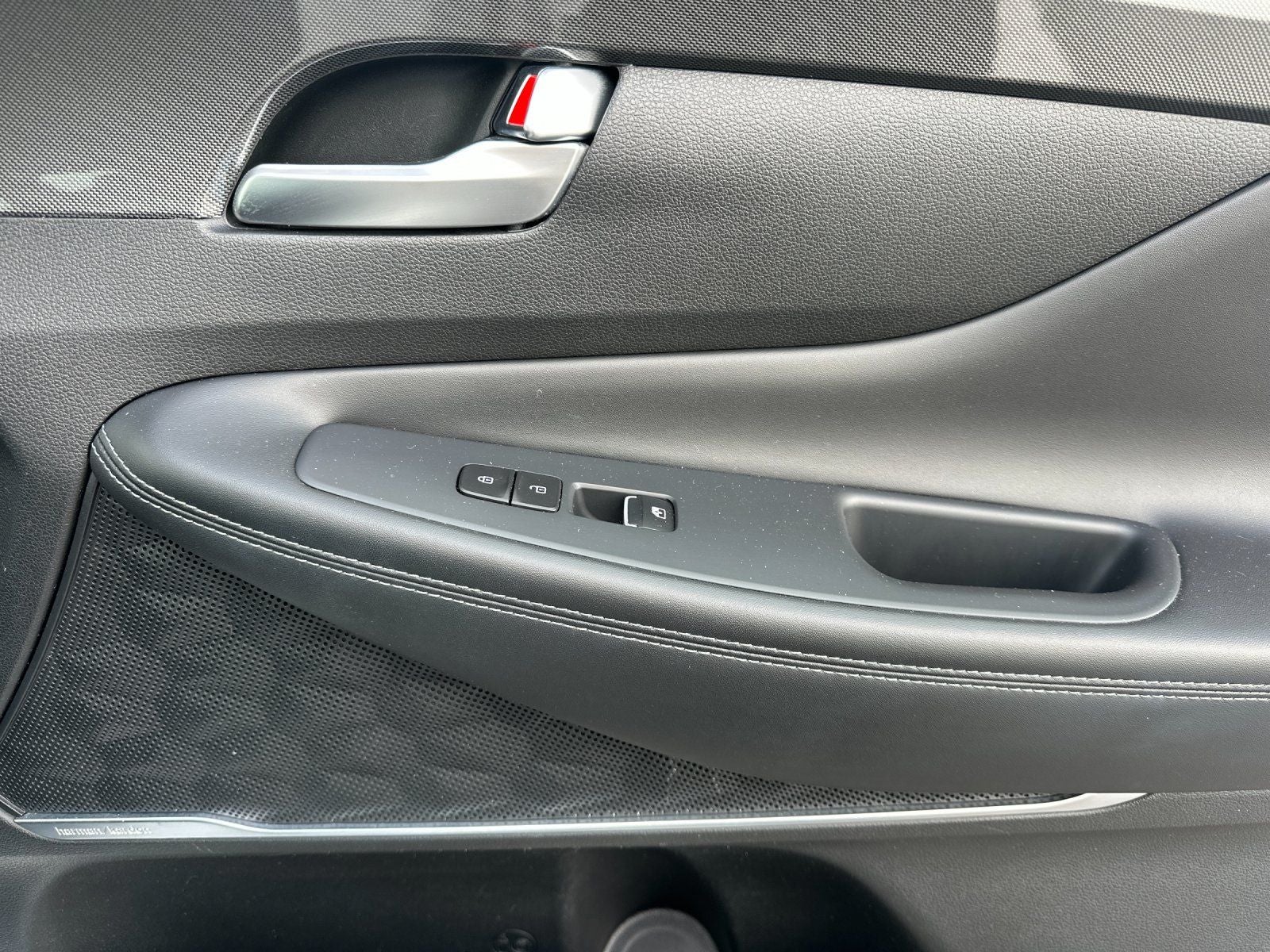 2023 Hyundai SANTA FE HYBRID SEL Premium