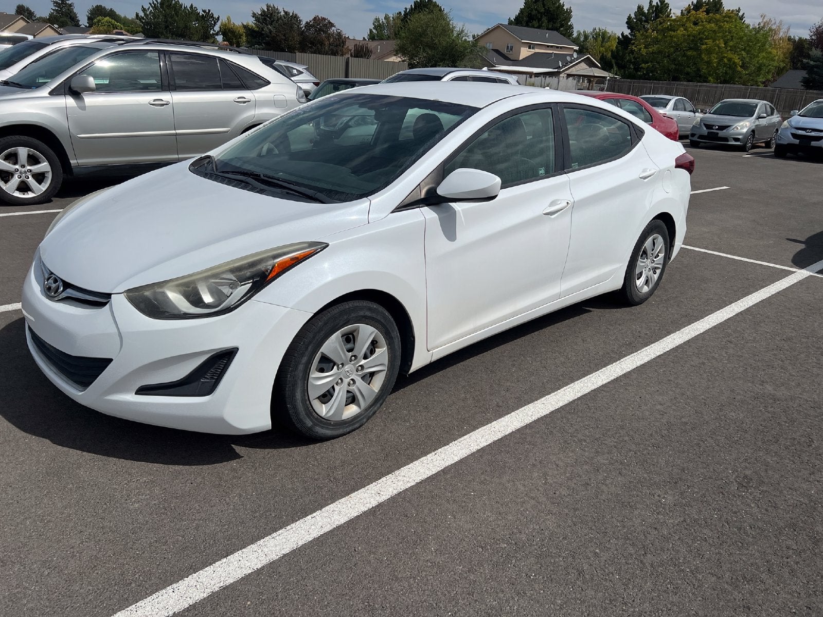 2015 Hyundai ELANTRA SE