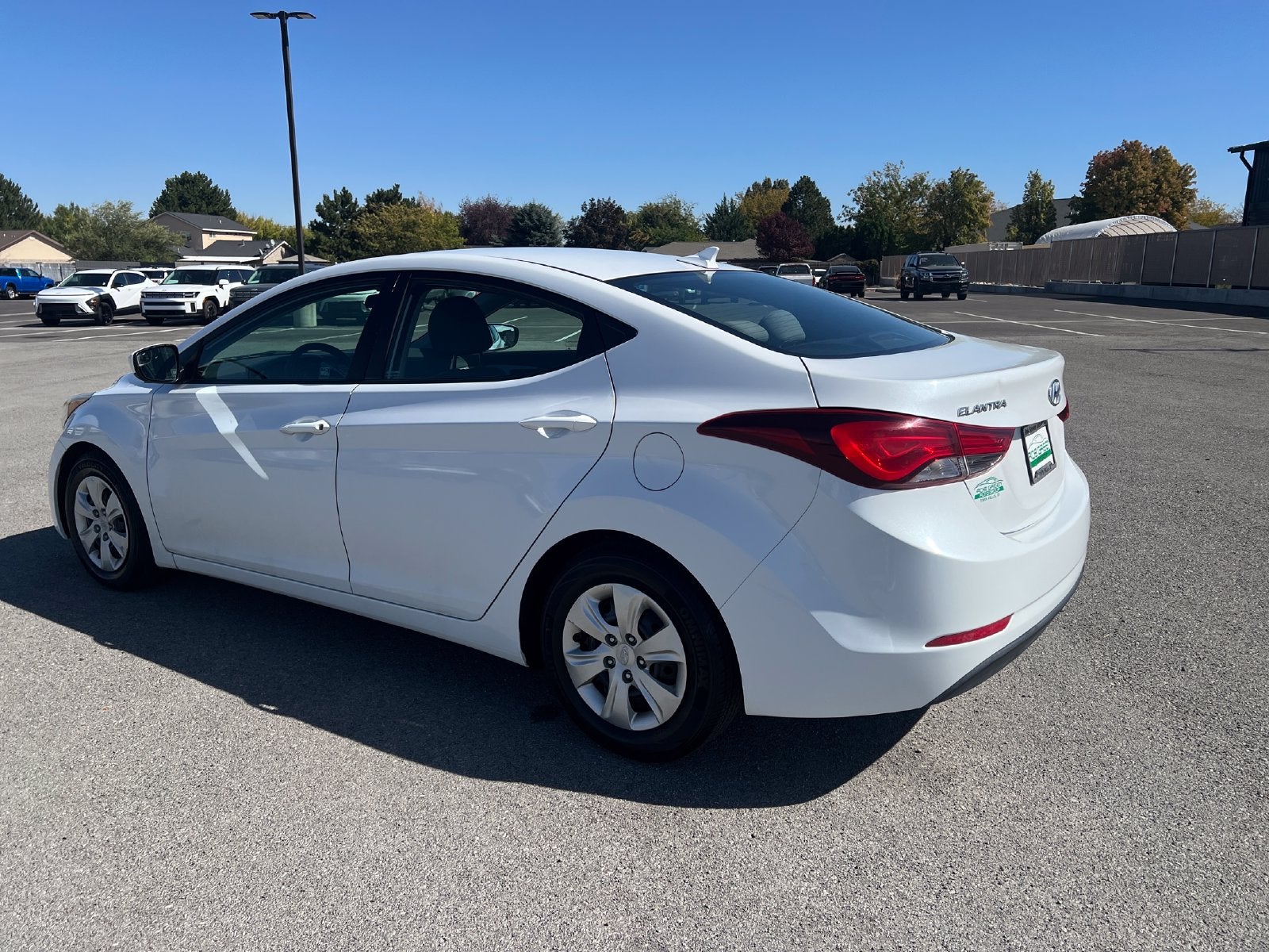 2015 Hyundai ELANTRA SE