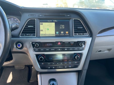 2015 Hyundai SONATA Limited