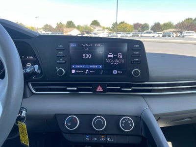 2022 Hyundai ELANTRA SE
