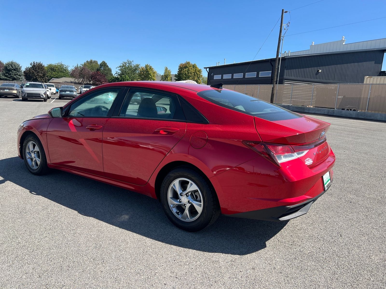 2022 Hyundai ELANTRA SE