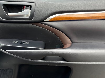 2018 Toyota Highlander Limited Platinum