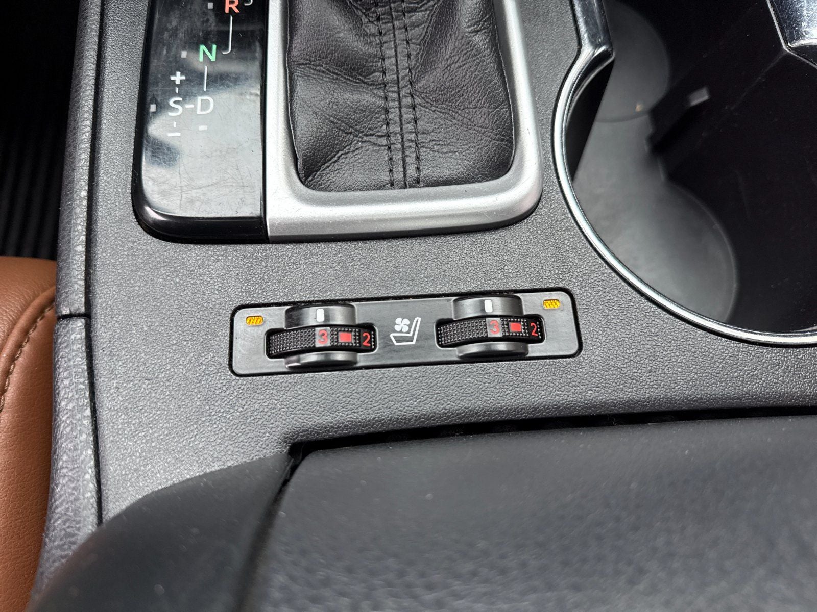 2018 Toyota Highlander Limited Platinum