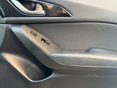 2015 Mazda Mazda3 i Sport