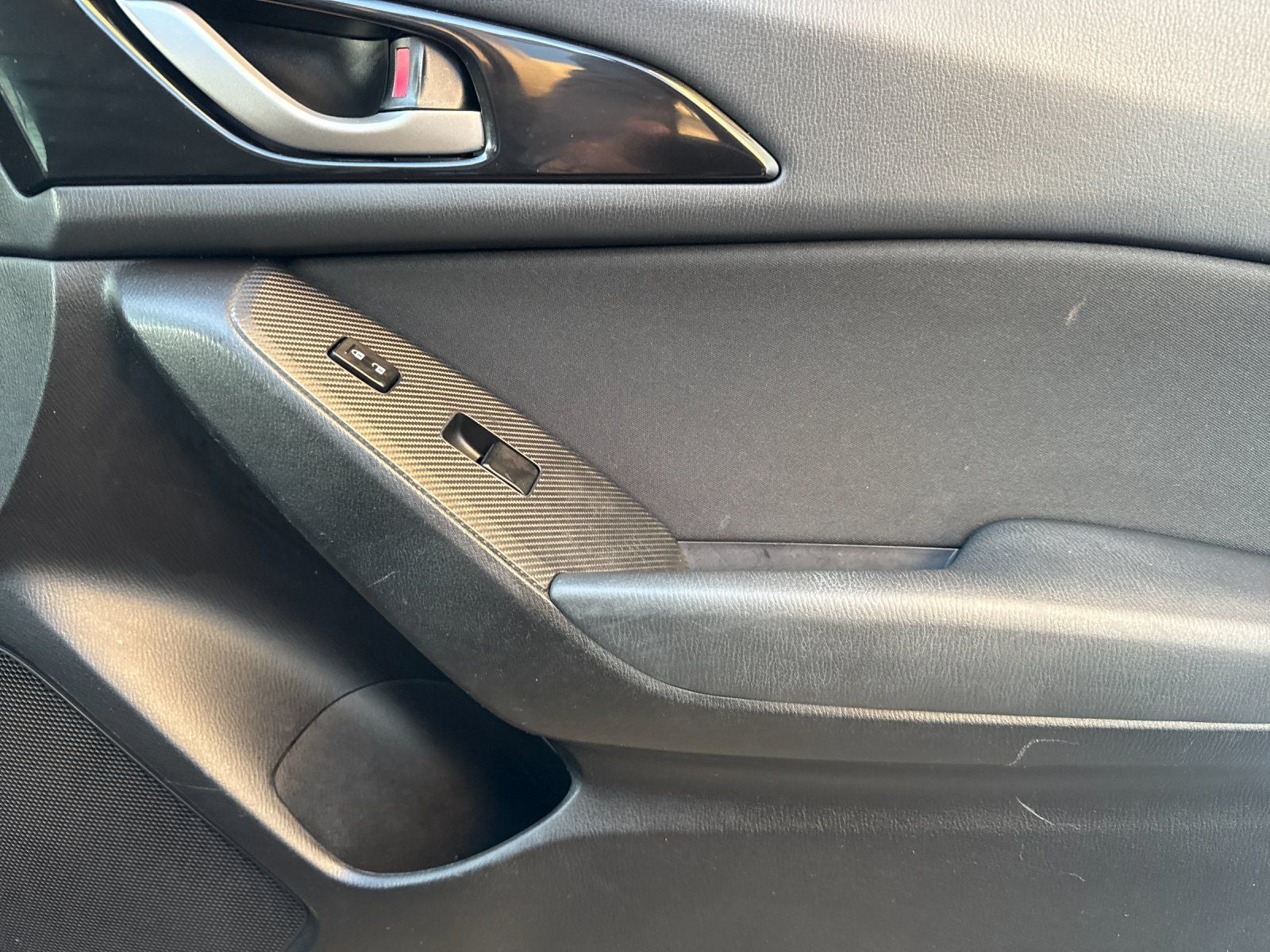 2015 Mazda Mazda3 i Sport