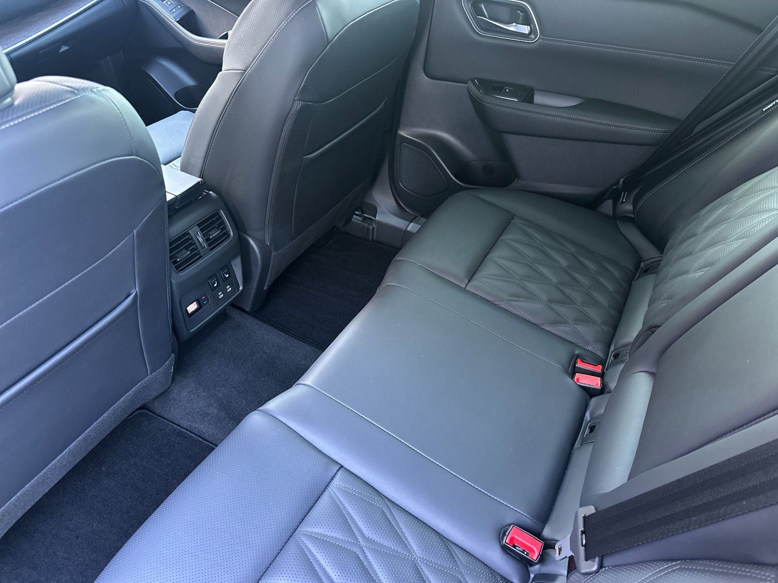 2024 Nissan Rogue Platinum