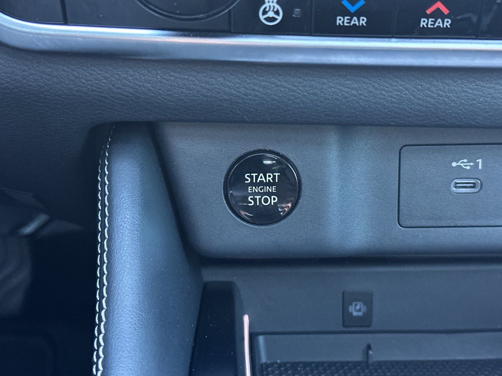 2024 Nissan Rogue Platinum