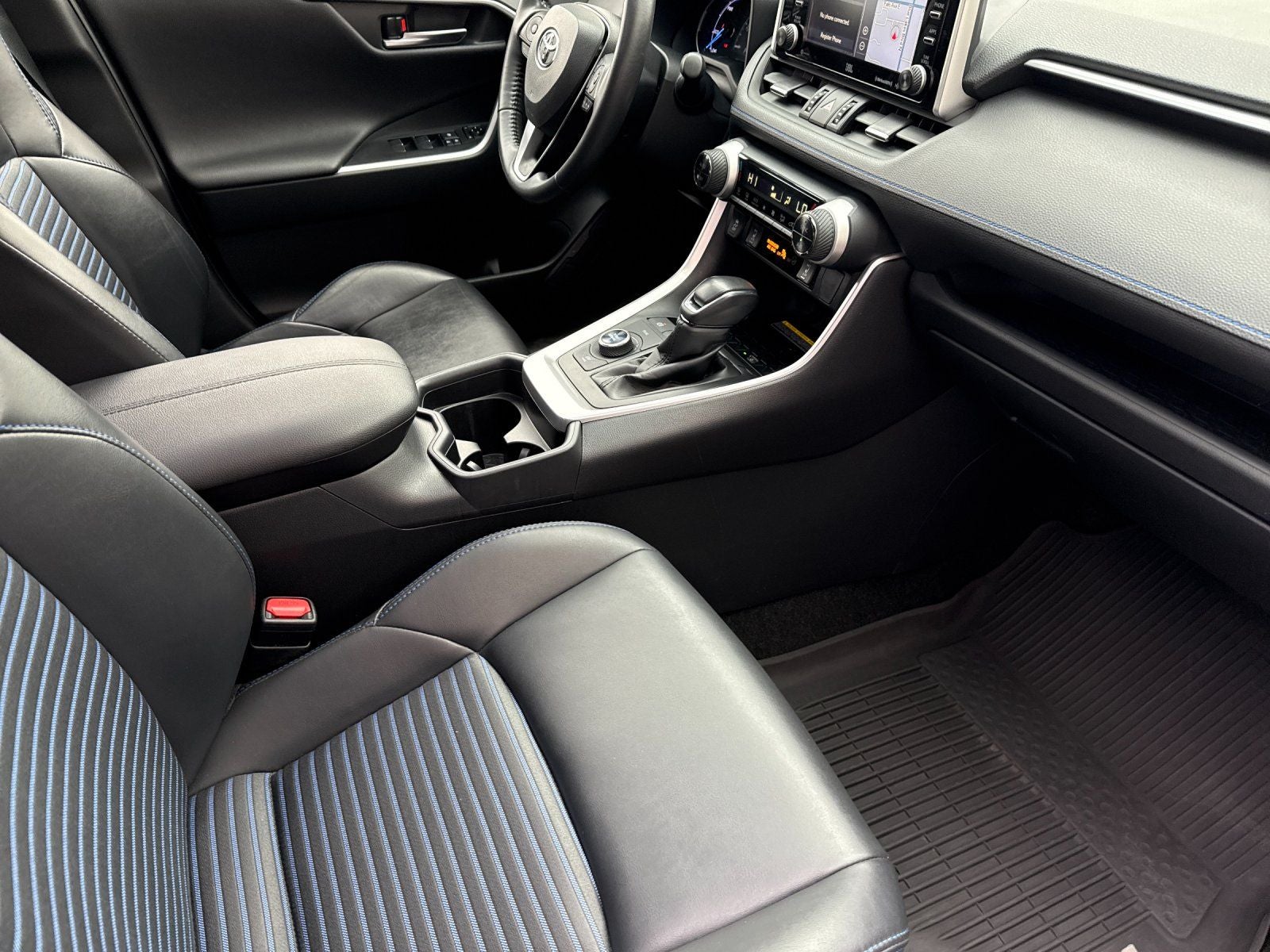 2020 Toyota RAV4 Hybrid XSE